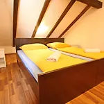 Lemes Apartment Drace